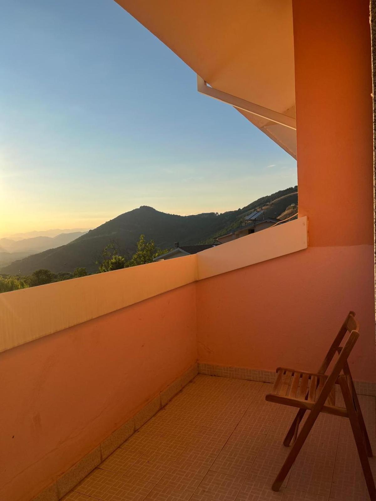 Locanda Peccati Di Gola Сассо-ді-Кастальда Екстер'єр фото